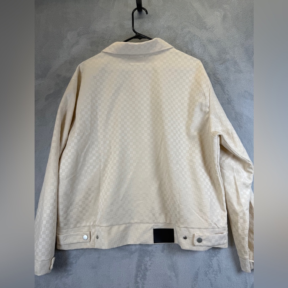 Togi Merch Set Two-Piece Cream Check Textured Jacket & Shorts Set Size Large - Picture 5 of 7